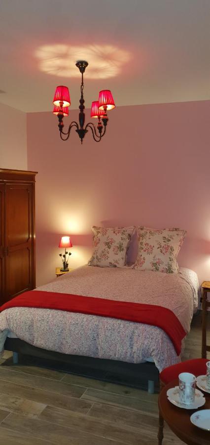 Hotel Restaurant Du Commerce Poulainville Екстер'єр фото