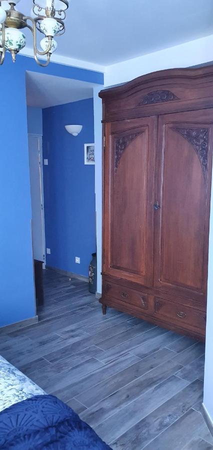 Hotel Restaurant Du Commerce Poulainville Екстер'єр фото