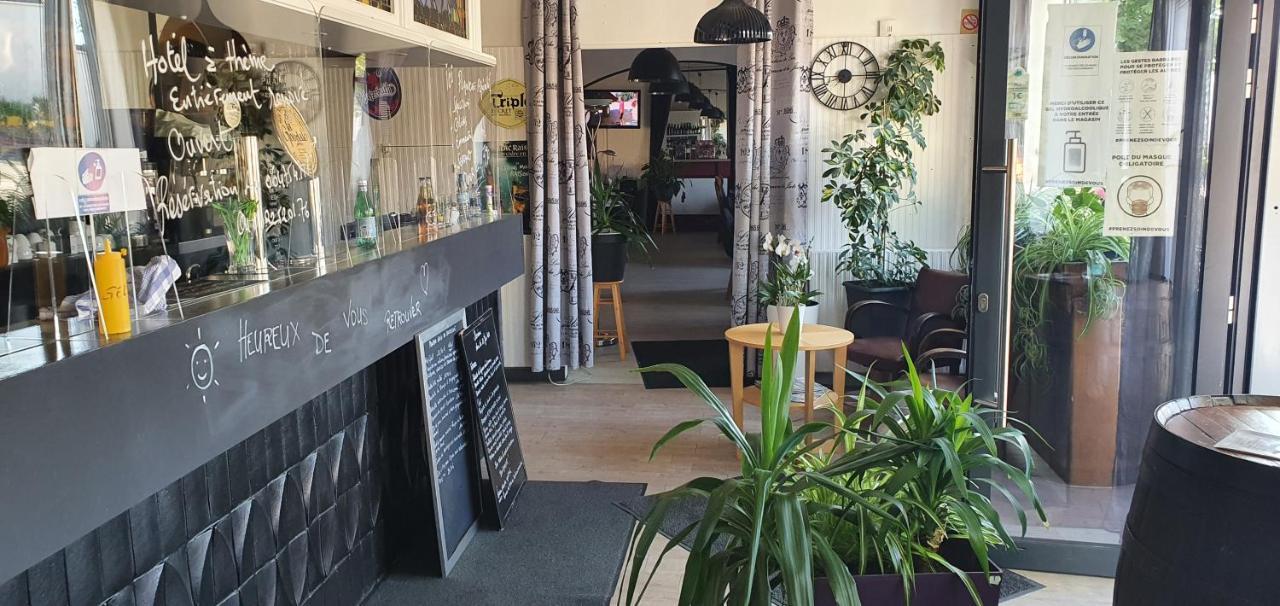 Hotel Restaurant Du Commerce Poulainville Екстер'єр фото